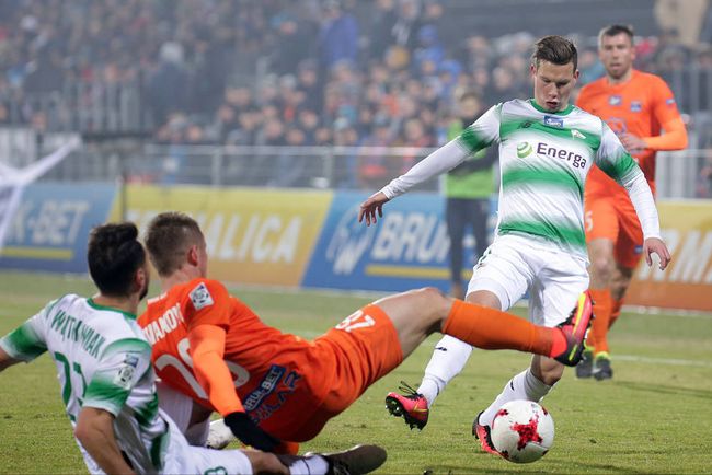 尤其是16 尤其是16